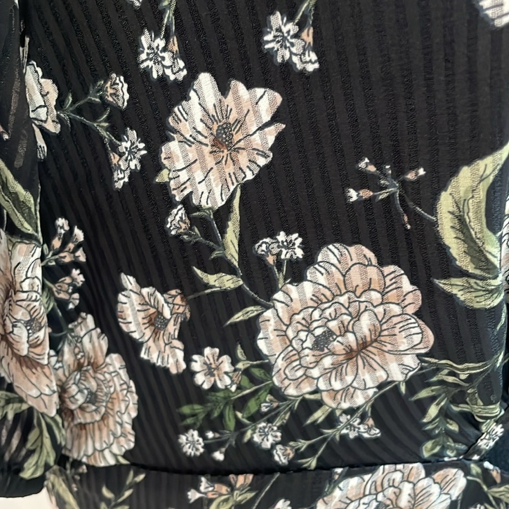 BarIII women’s  black floral cutout dress size XL - Picture 4 of 7